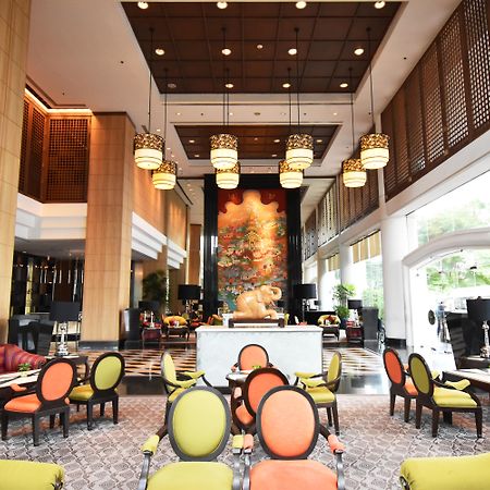 Century Park Hotel Bangkok Ngoại thất bức ảnh