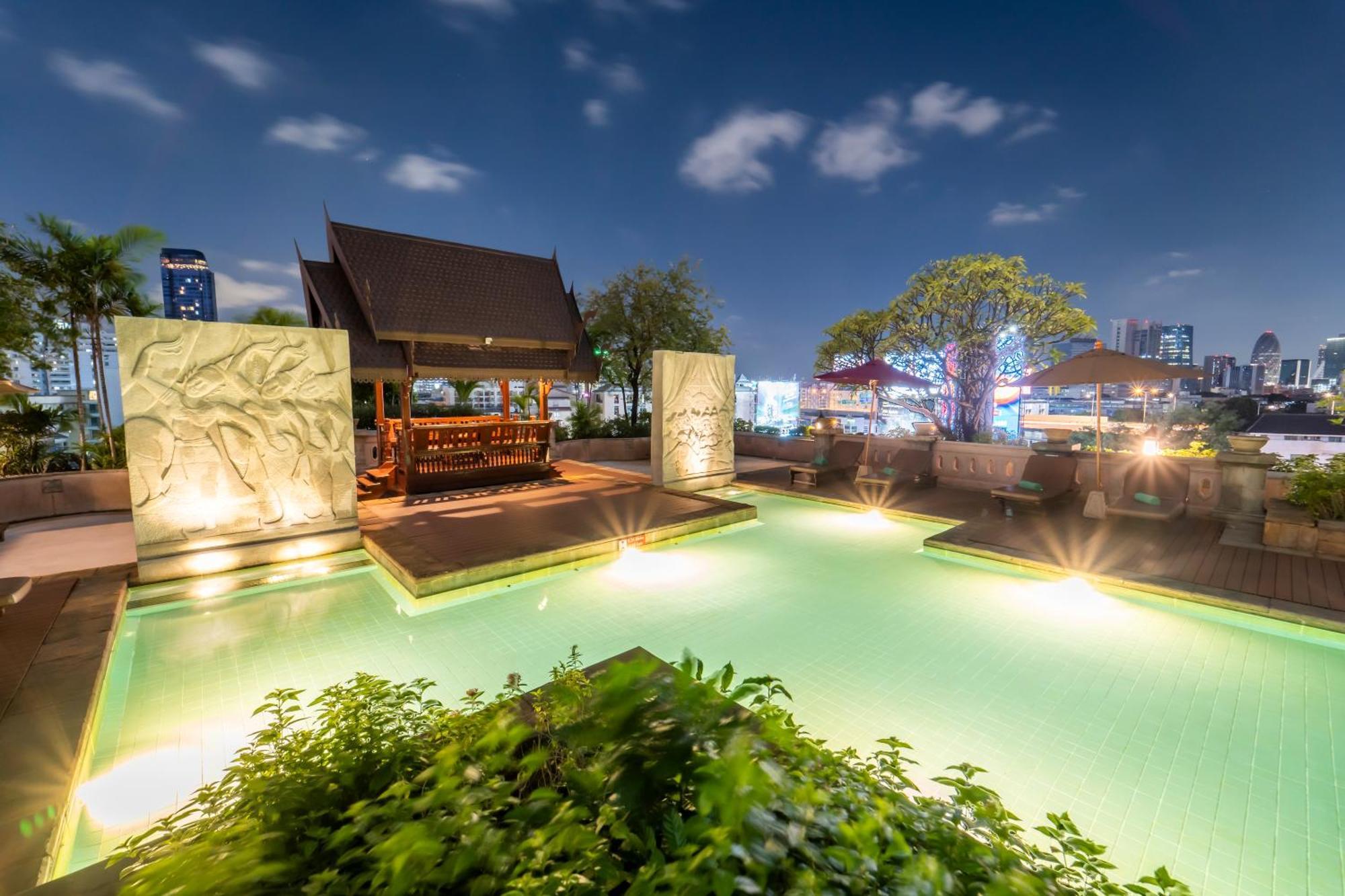 Century Park Hotel Bangkok Ngoại thất bức ảnh